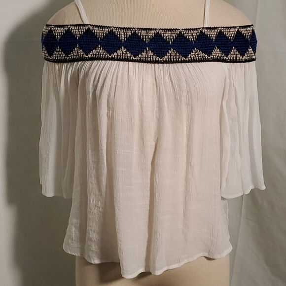 BCX. XS top, white gauze material. - Picture 1 of 8